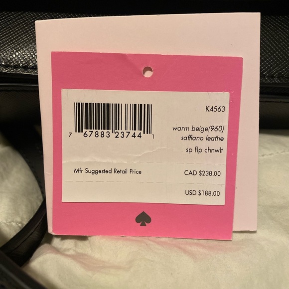 NEW ♠️ Authentic Kate Spade beige & black small flap crossbody ♠️ - Picture 5 of 8